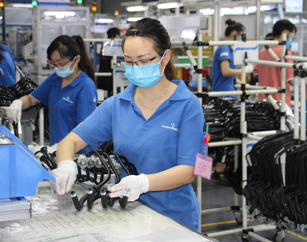 Mfg Associates-1